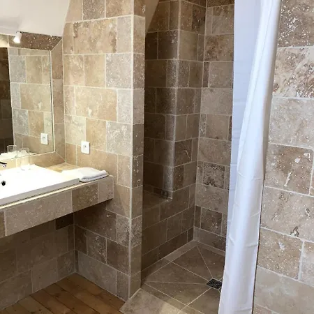 Chateau De Villers-bocage *