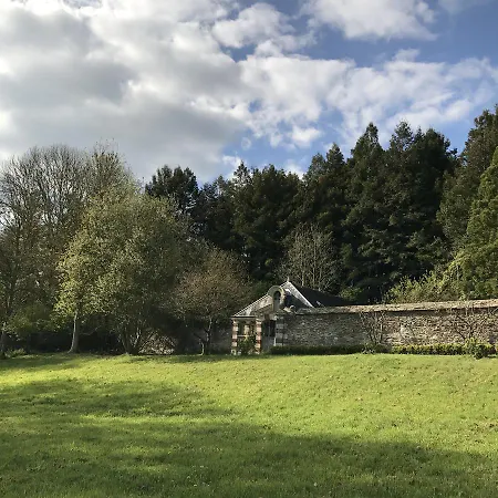 Chateau De Villers-bocage *