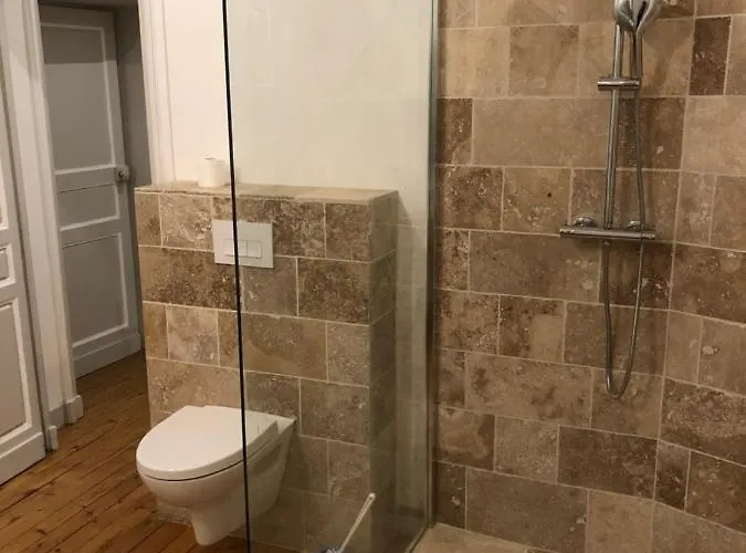 Chateau De Villers-bocage Villers-Bocage (Calvados)