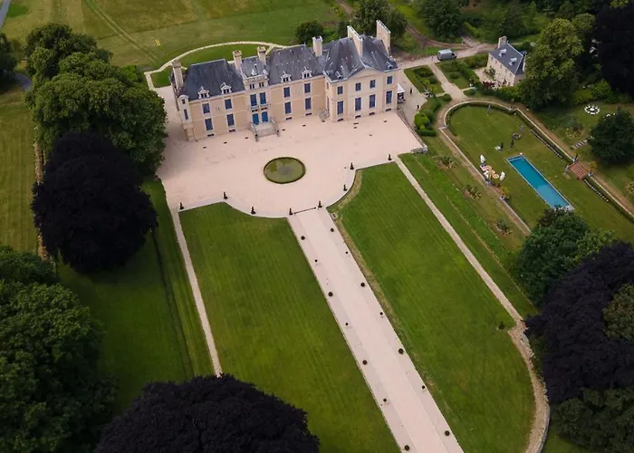 Landhuis Chateau De Villers-bocage Villers-Bocage (Calvados)
