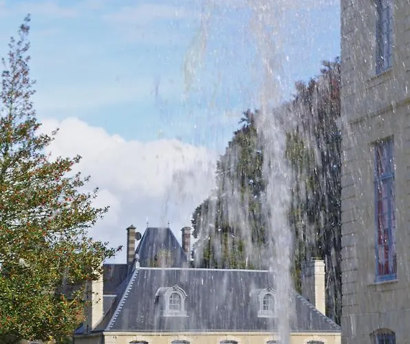 Chateau De Villers-bocage Landhuis Villers-Bocage (Calvados)