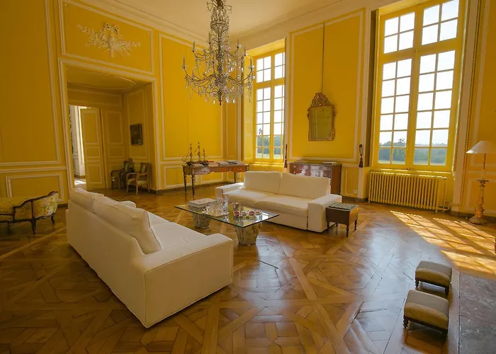 Landhuis Chateau De Villers-bocage Villers-Bocage (Calvados)