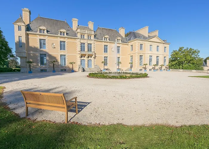 Landhuis Chateau De Villers-bocage Villers-Bocage (Calvados)